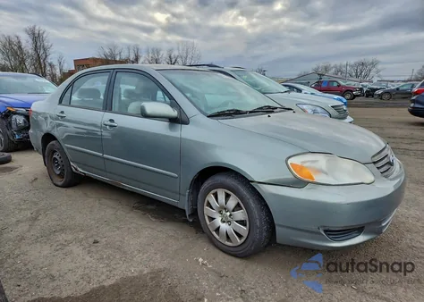 2004 Toyota Corolla Ce z USA, uszkodzony, nr VIN 2T1BR38E34C240297
